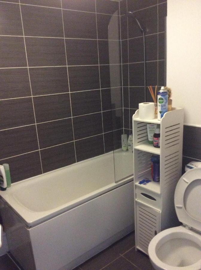 Large 3 Bedrooms In Liverpool City Centre, Free Parking Dış mekan fotoğraf